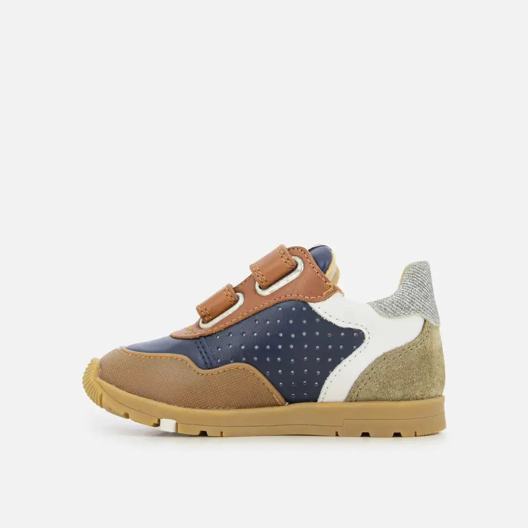 POUSS BUMP PERFO POM D'API