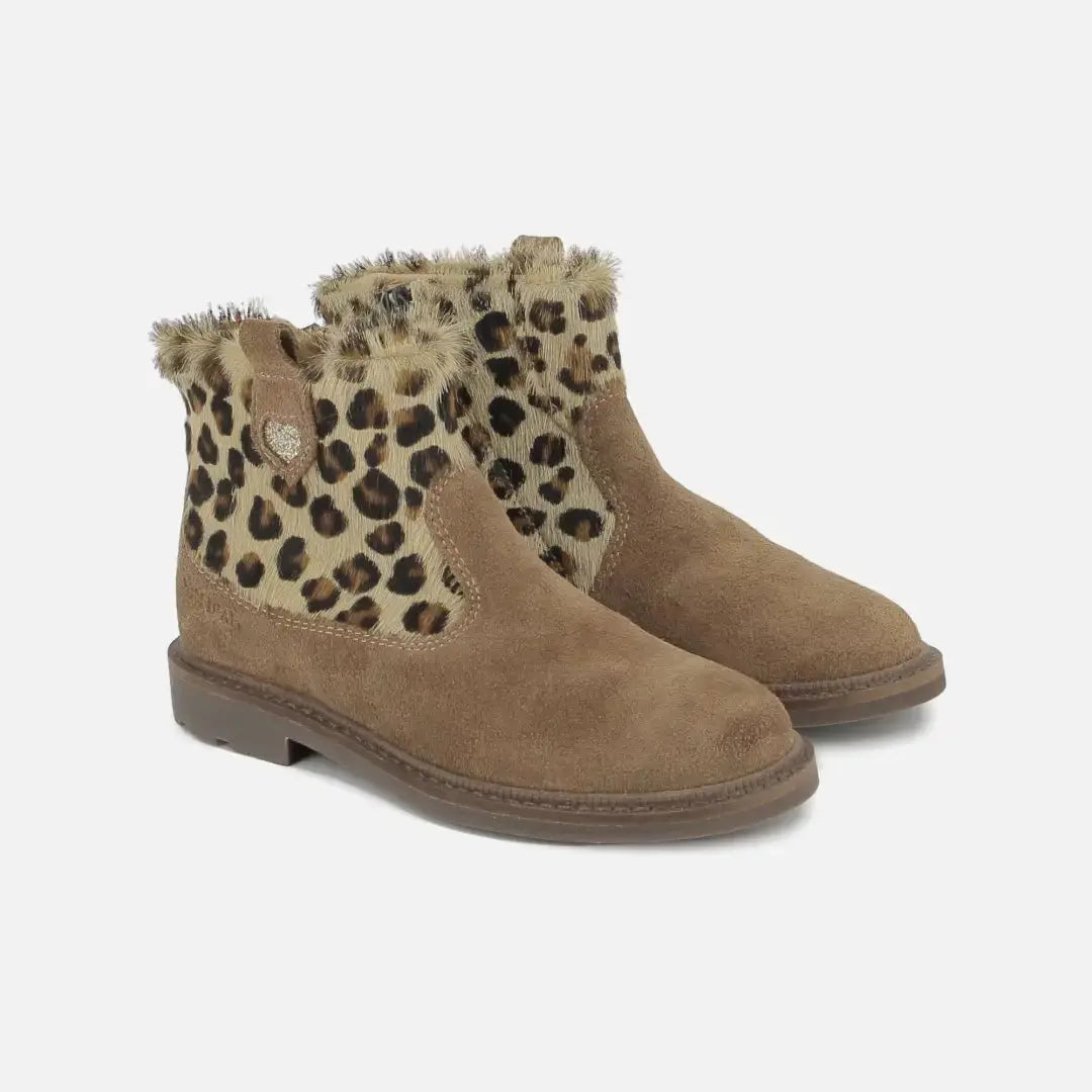 SISTER BOOT COVER POM D'API