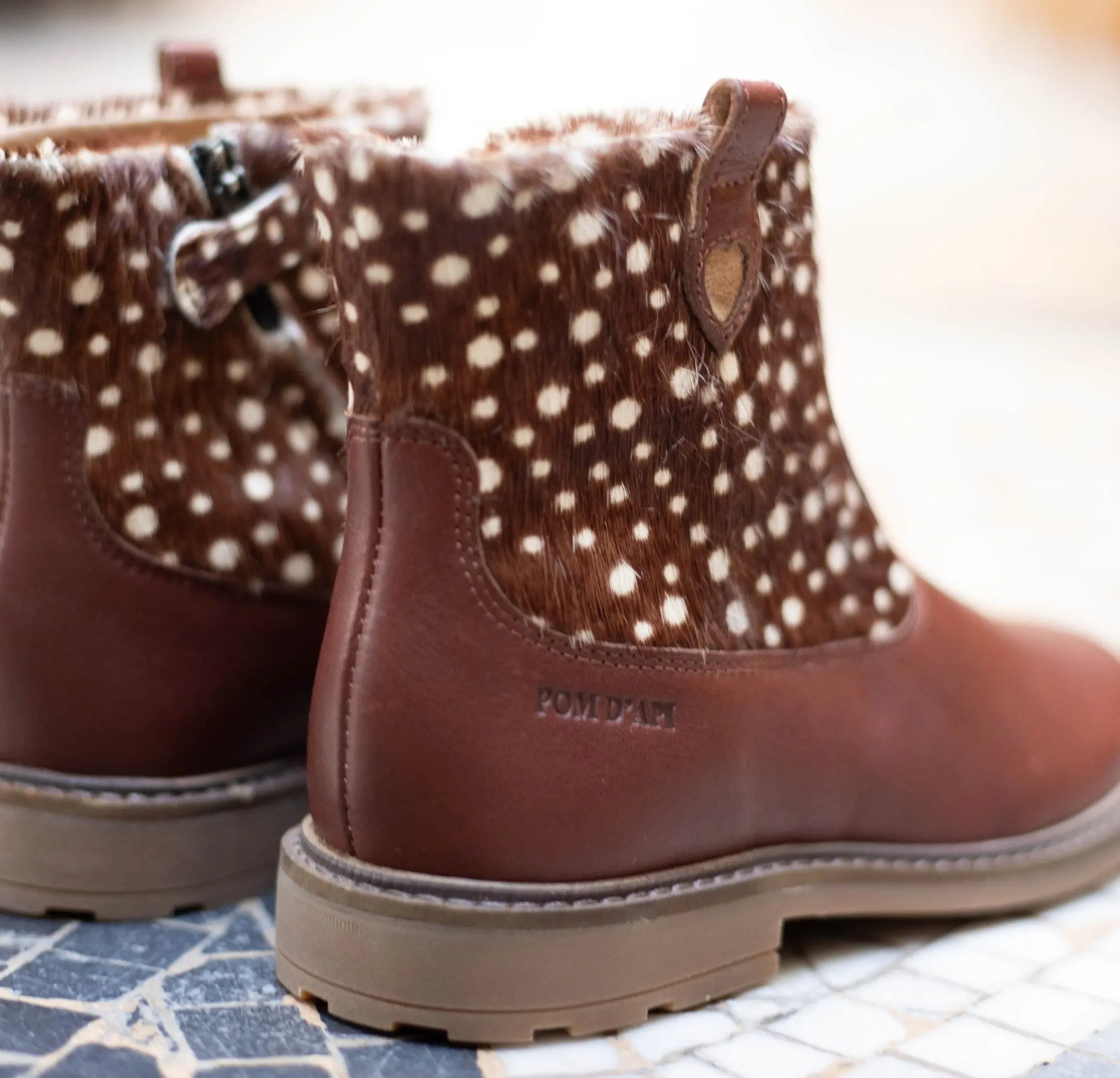 ZUSTERHOES - NAPPA - PAARSE POM D'API