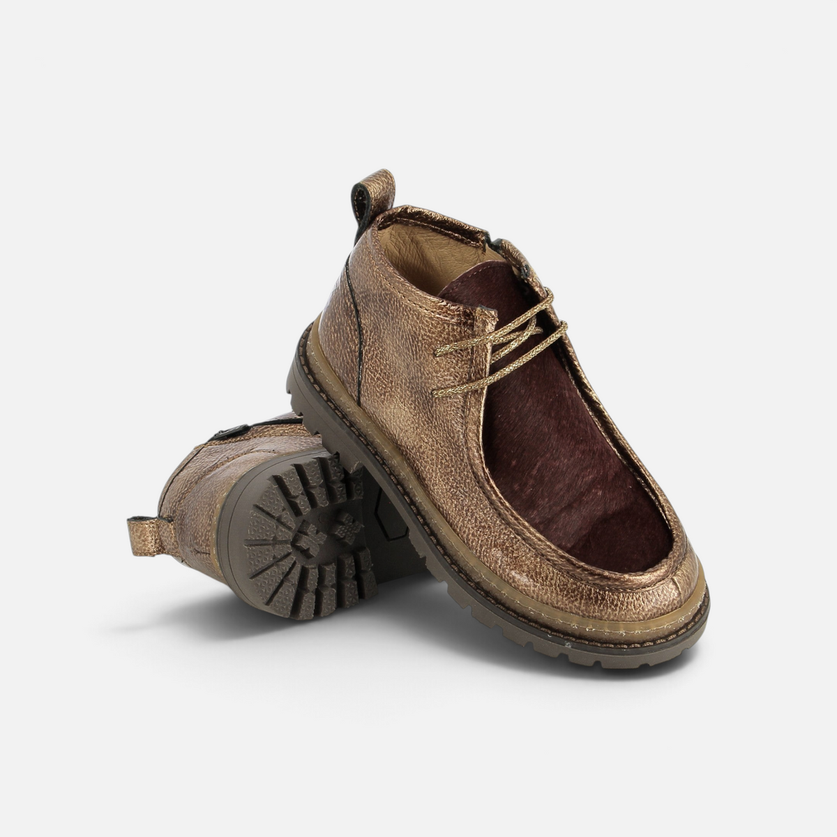 Chaussures montantes Pom d'Api Wall Zip Micky en cuir marron métallisé et poney, avec semelle crantée robuste.