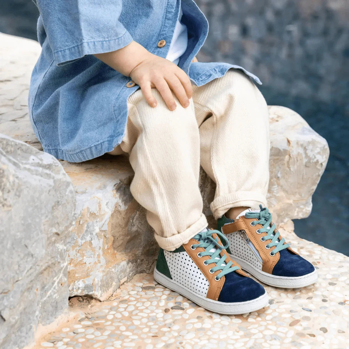 Mousse - Les Baskets premiers-pas - Pom d'Api