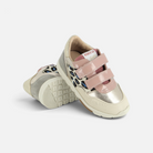 Baskets Pom d'Api Pouss Race Bump rose nude et imprimé léopard avec scratchs et semelle en caoutchouc robuste