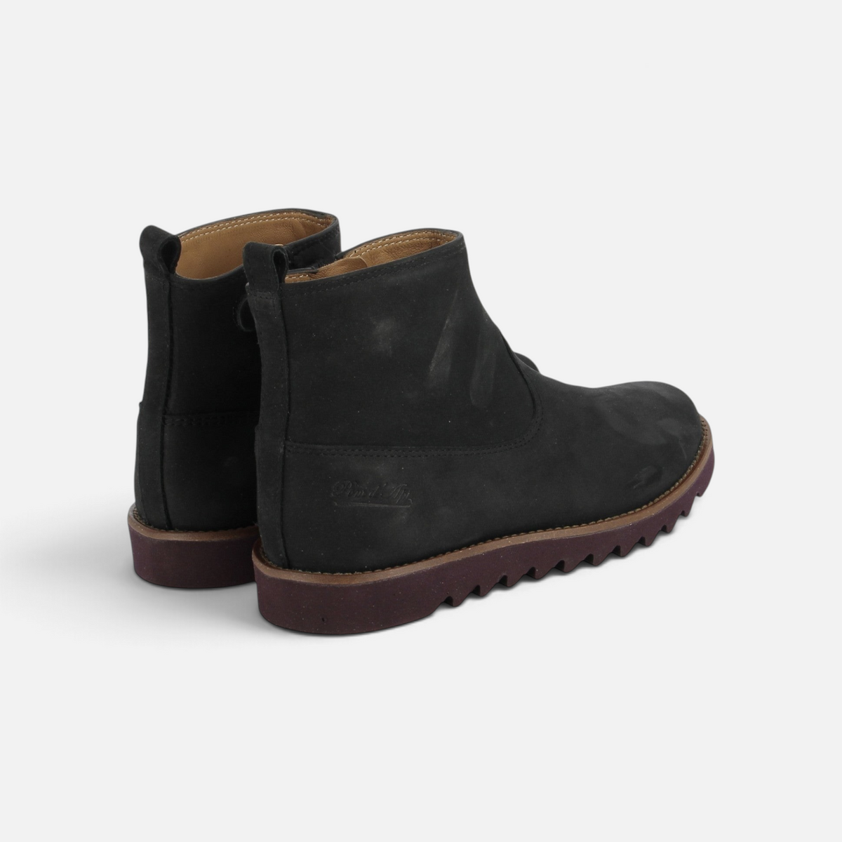 Bottines Pom d'Api Ripple en nubuck noir avec semelle crantée en caoutchouc et fermeture éclair intérieure