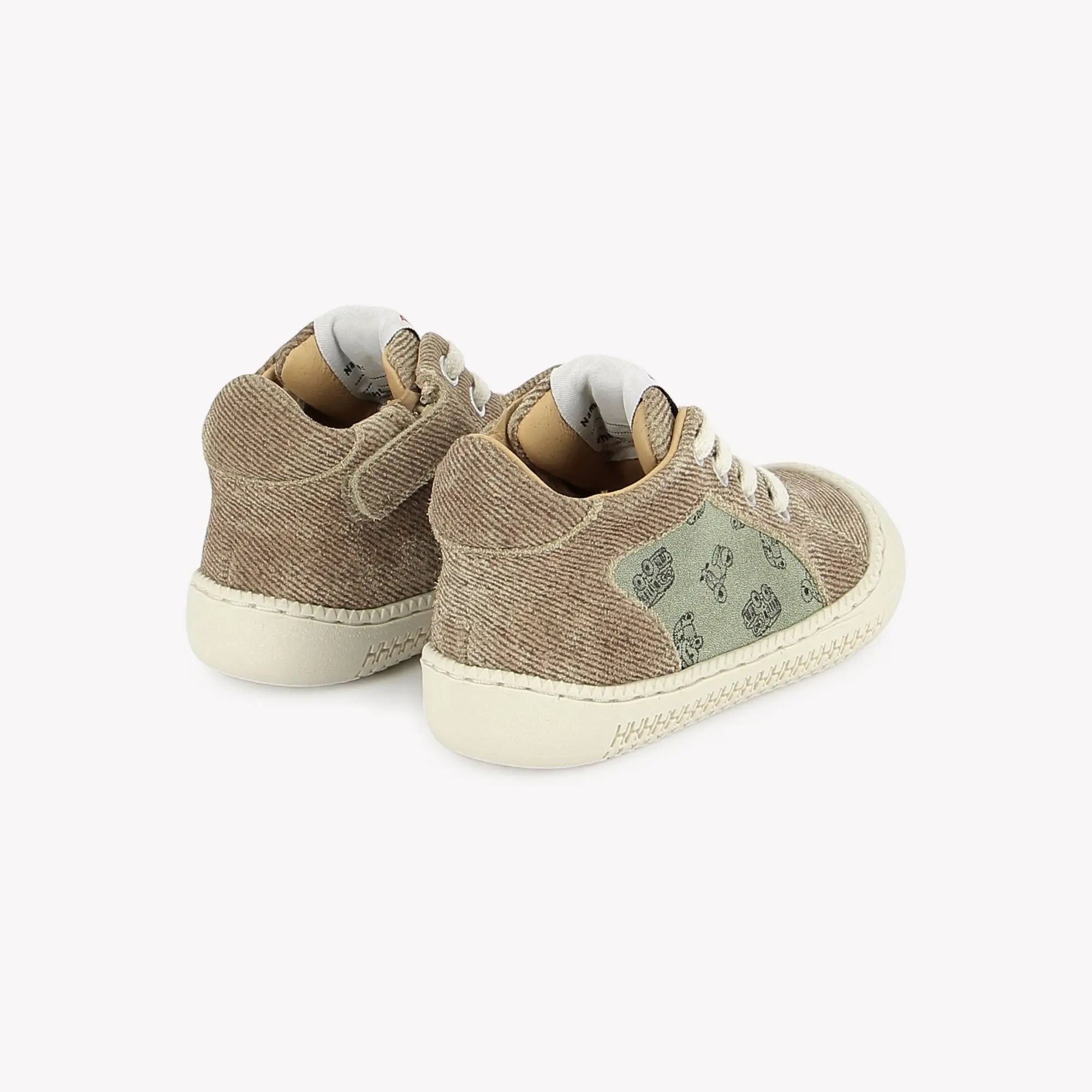 YAKA STAR - ALFA VELVET - VANILLA-GREEN Pom d'Api