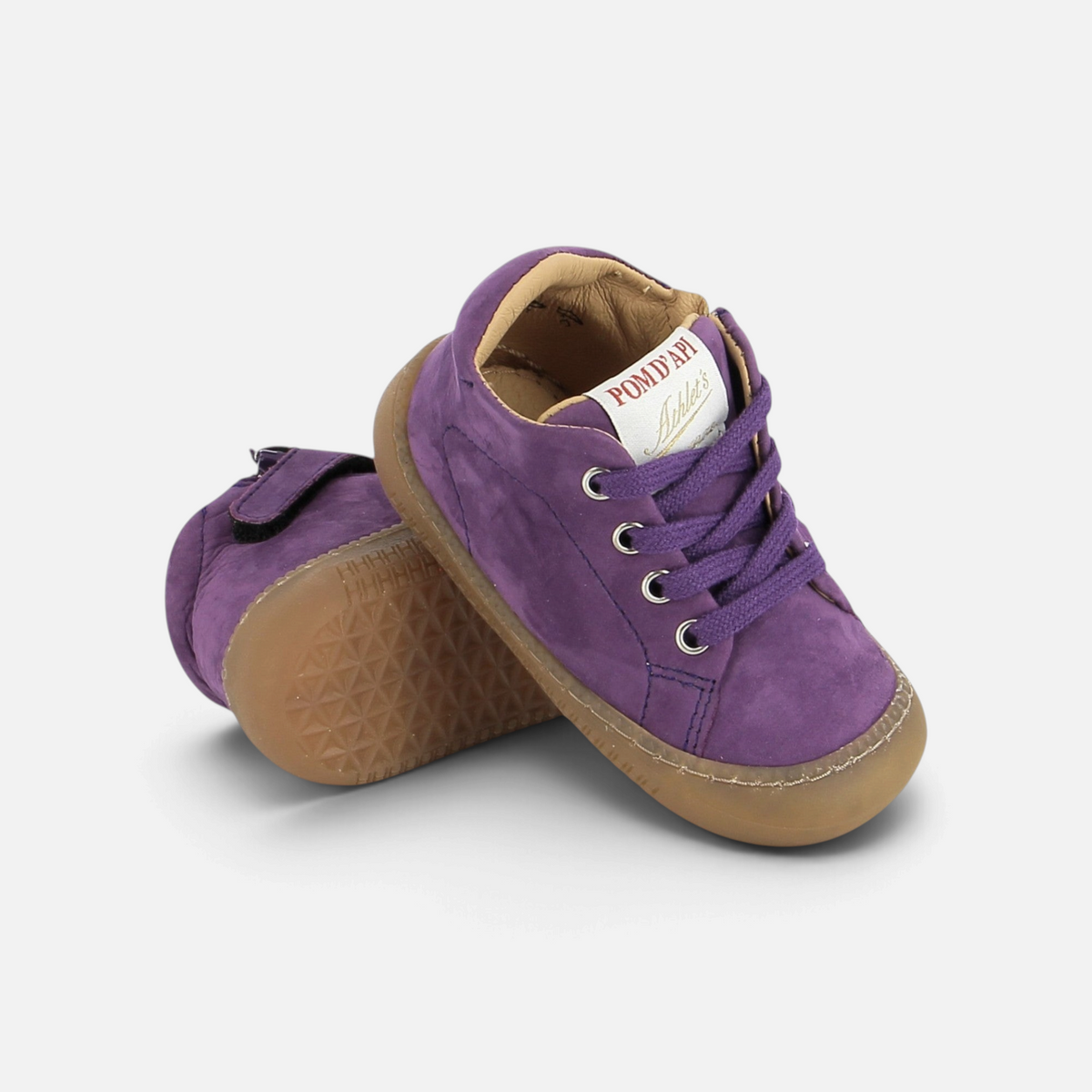 Chaussures barefoot Pom d'Api Yaka en nubuck violet avec semelle souple et fine pour les premiers pas de l'enfant