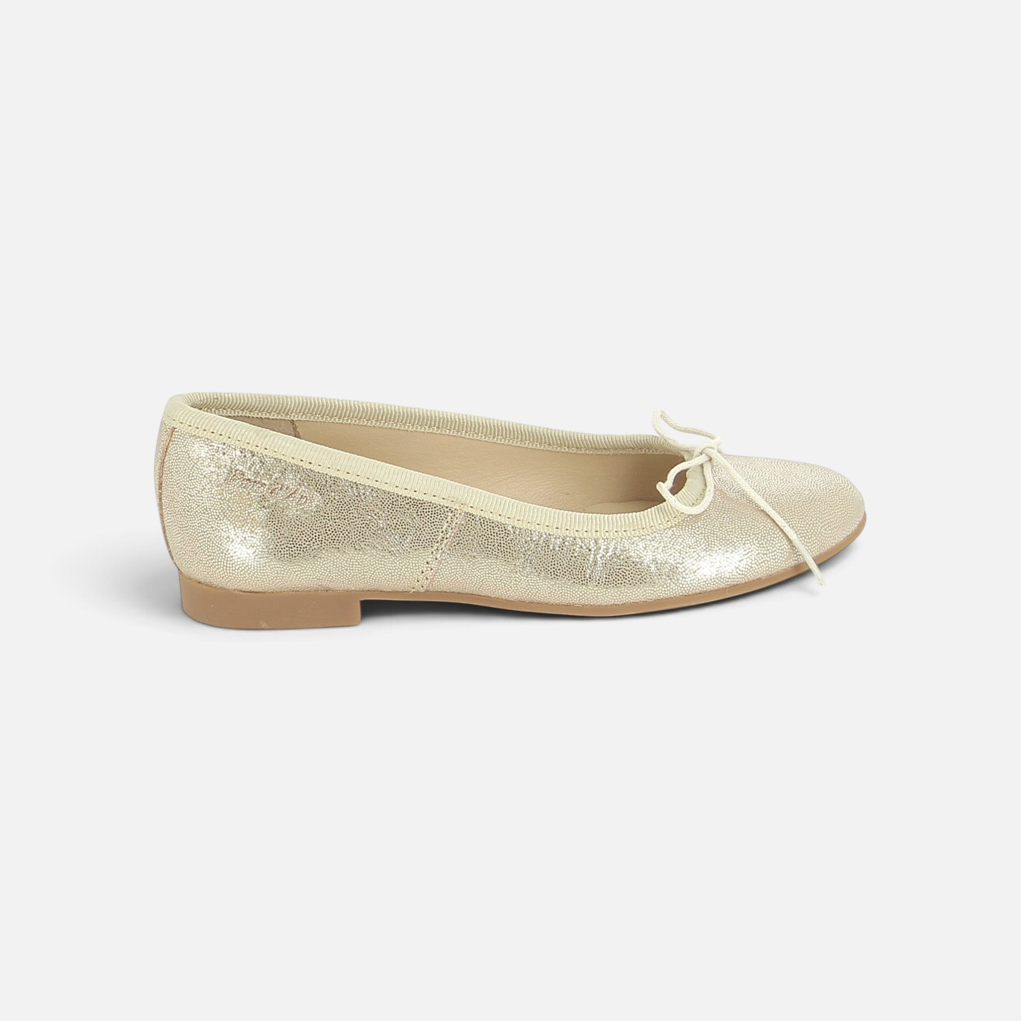 Ballerines Pom d'Api Dory Bal en cuir pailleté couleur sable avec petit nœud décoratif sur le dessus