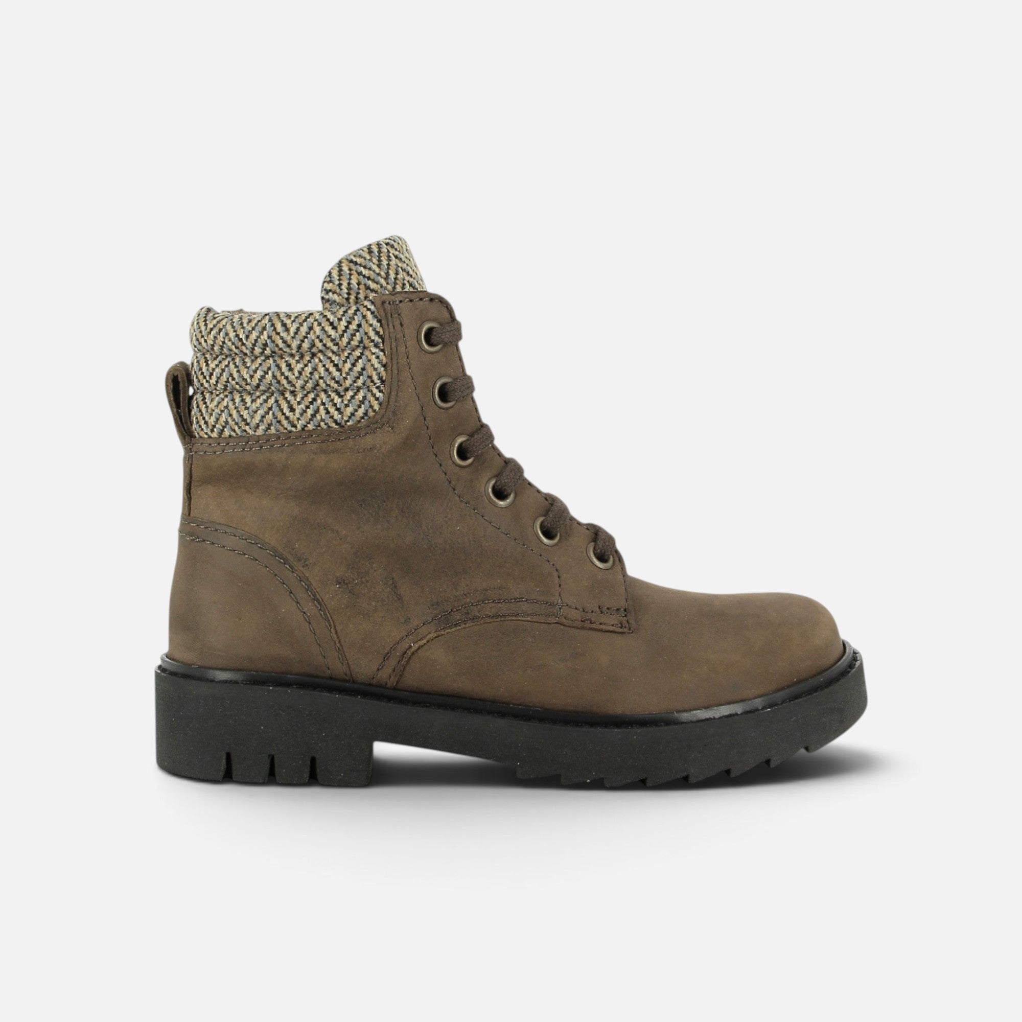 Boots montantes Pom d'Api en cuir marron avec col en tweed, lacets et semelle crantée noire style biker