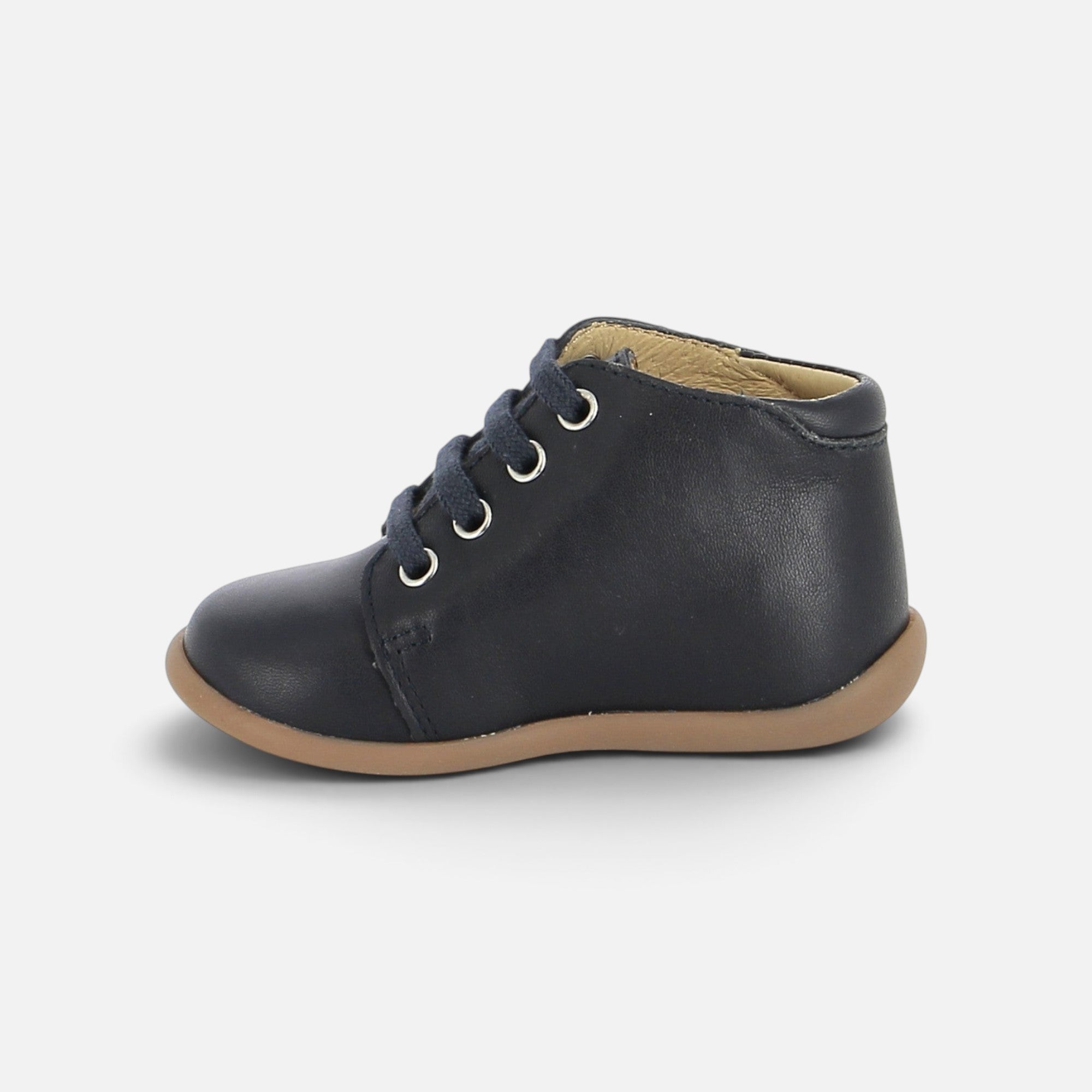 Bottine premiers pas Pom d'Api en cuir nappa bleu marine avec semelle souple en caoutchouc et lacets