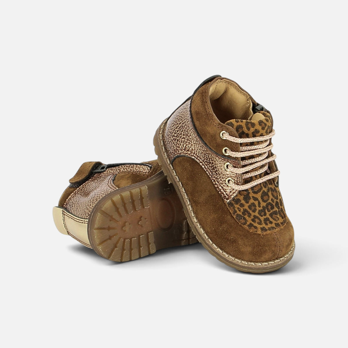 Bottines Pom d'Api Bob Hunter en daim marron et cuir imprimé léopard avec lacets et zip latéral