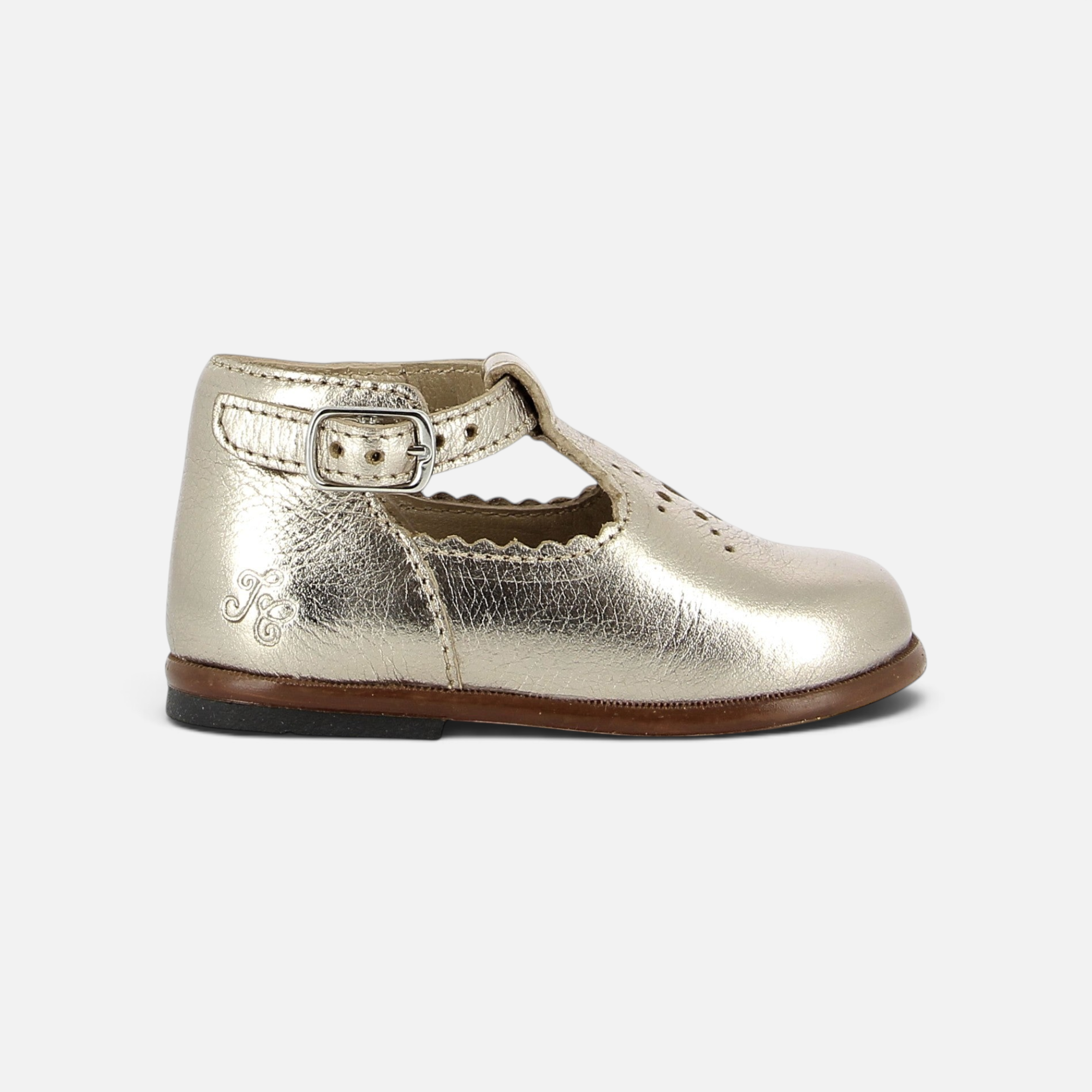 Chaussure salomé Pom d'Api pour bébé en cuir doré souple avec bride à boucle pour un maintien élégant