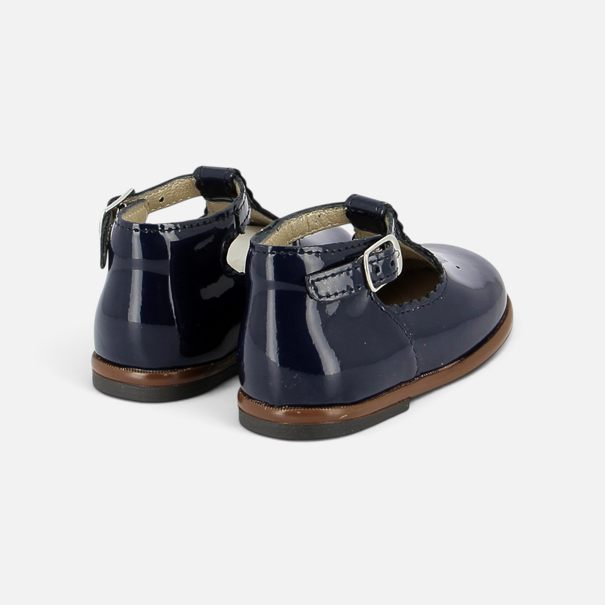 Chaussures salomé Pom d'Api pour bébé en cuir verni bleu marine avec bride à boucle et semelle souple