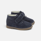 Chaussures premiers-pas Pom d'Api en cuir velours bleu marine avec fermeture velcro et doublure chaude pour l'hiver