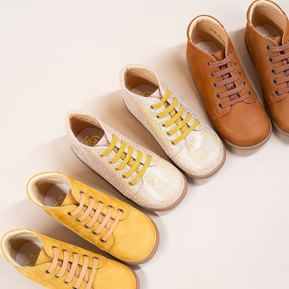 chaussure enfant pom